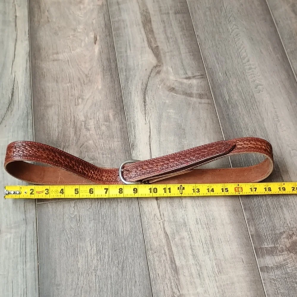 Stylish Brown Leather Men's Belt
